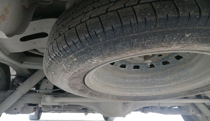 2015 Mahindra Xylo D4, Diesel, Manual, 2,51,184 km, tyre