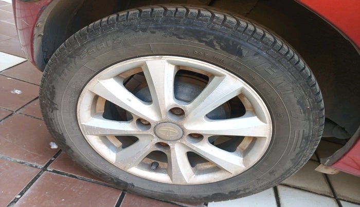 2011 Tata Indica EV2 LX, Diesel, Manual, 61,622 km, tyre