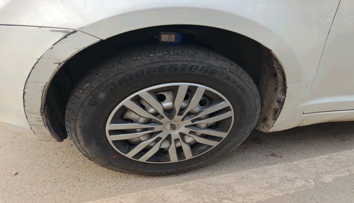 2011 Maruti Swift LXI, Petrol, Manual, 52,081 km, tyre