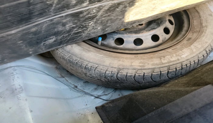 2012 Toyota Etios GD, Diesel, Manual, 1,60,272 km, tyre