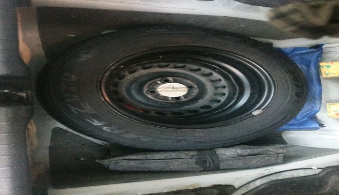 2022 Honda Amaze 1.5L I-DTEC VX, Diesel, Manual, 69,384 km, tyre