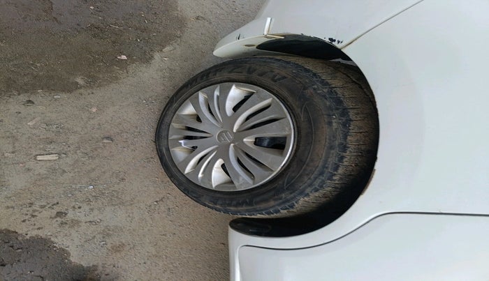 2012 Maruti Ertiga VDI, Diesel, Manual, 1,36,686 km, tyre
