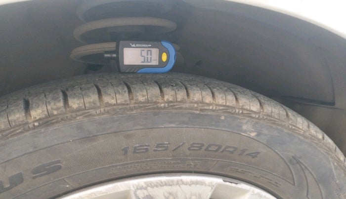 2012 Maruti Swift VDI, Diesel, Manual, 2,37,798 km, tyre