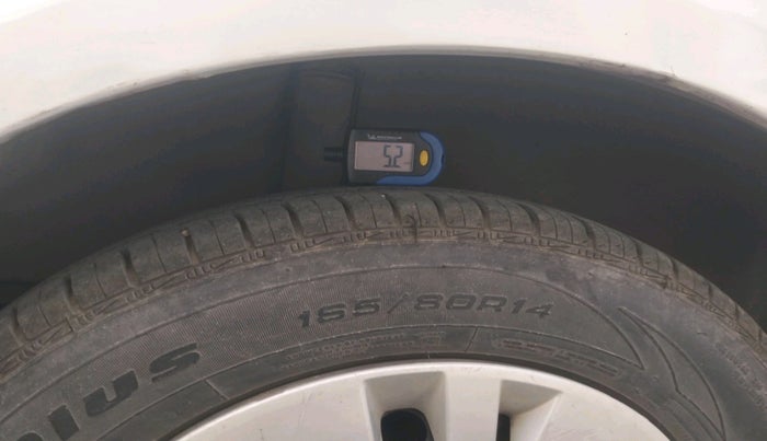 2012 Maruti Swift VDI, Diesel, Manual, 2,37,798 km, tyre