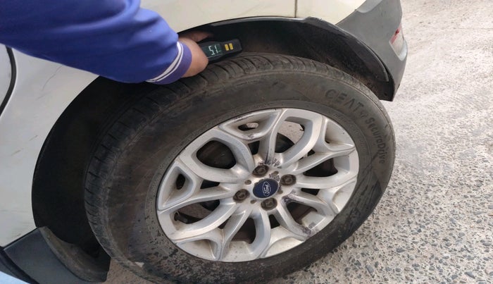 2017 Ford Ecosport TITANIUM 1.5L DIESEL, Diesel, Manual, 1,50,706 km, tyre