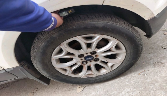 2017 Ford Ecosport TITANIUM 1.5L DIESEL, Diesel, Manual, 1,50,706 km, tyre