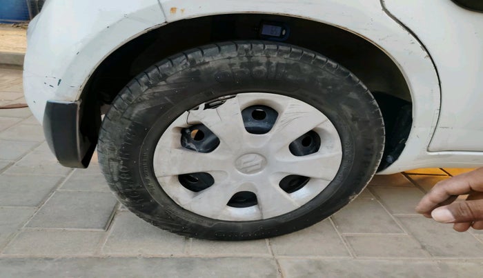 2012 Maruti Ritz VXI, Petrol, Manual, 1,30,234 km, tyre