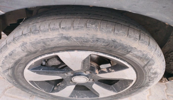 2017 Tata NEXON XZ PLUS DIESEL, Diesel, Manual, 1,51,435 km, tyre