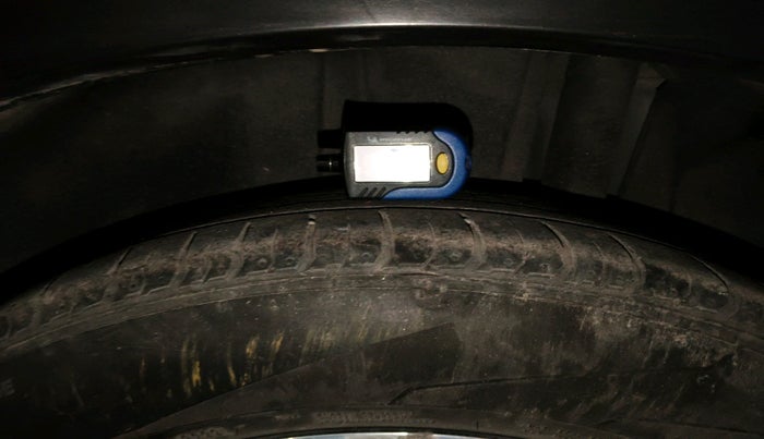 2018 Maruti S Cross ZETA 1.3, Diesel, Manual, 1,21,355 km, tyre