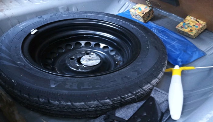 2019 Honda Amaze 1.2L I-VTEC S, Petrol, Manual, 15,513 km, tyre