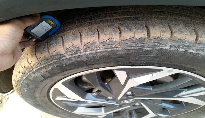 2023 Hyundai Creta SX (O) 1.5 DIESEL, Diesel, Manual, 24,142 km, tyre