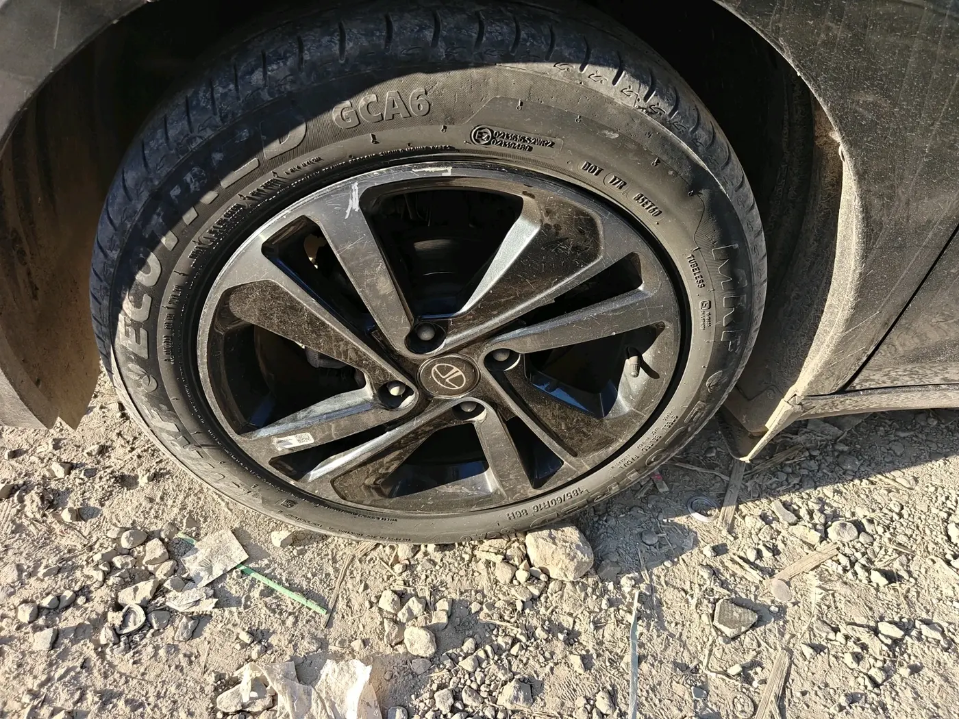 2024 Tata ALTROZ XZ Plus (S) Dark Edition, CNG, Manual, 38,203 km, tyre