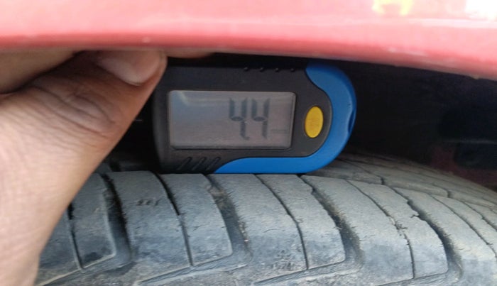 2010 Hyundai i20 MAGNA 1.2, Petrol, Manual, 1,95,096 km, tyre