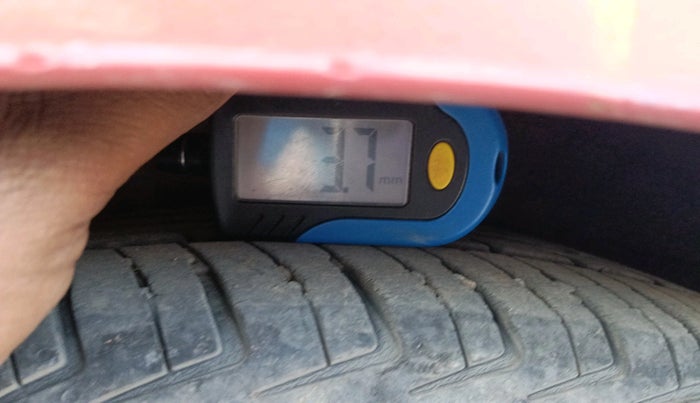 2010 Hyundai i20 MAGNA 1.2, Petrol, Manual, 1,95,096 km, tyre