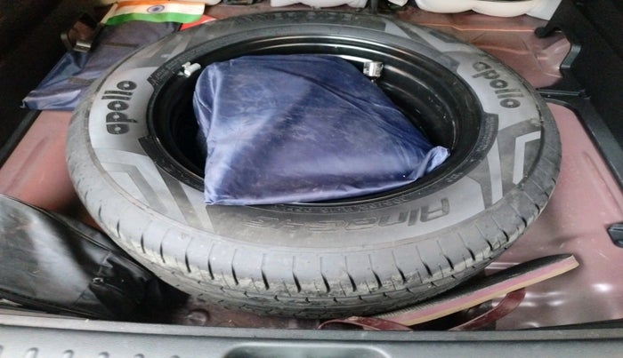 2023 Hyundai Creta SX 1.5 DIESEL, Diesel, Manual, 57,166 km, tyre