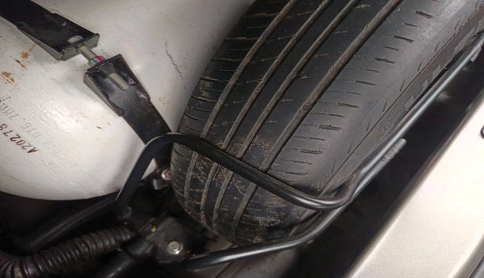 2022 Maruti New Wagon-R LXI CNG 1.0, Petrol, Manual, 85,070 km, tyre