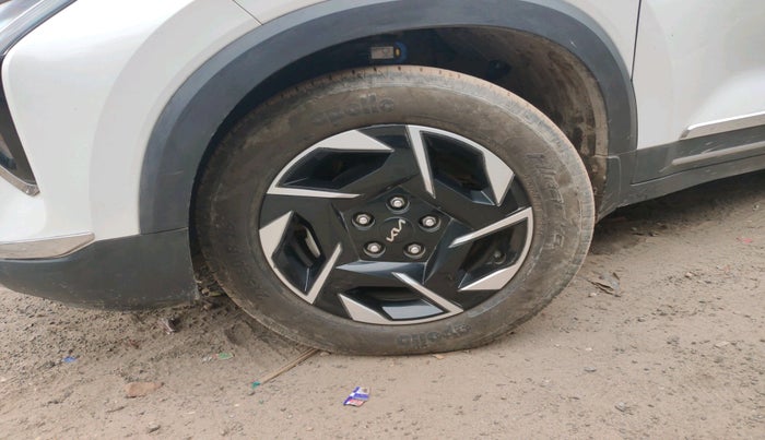 2024 KIA SONET HTX 1.5 AT, Diesel, Automatic, 36,189 km, tyre