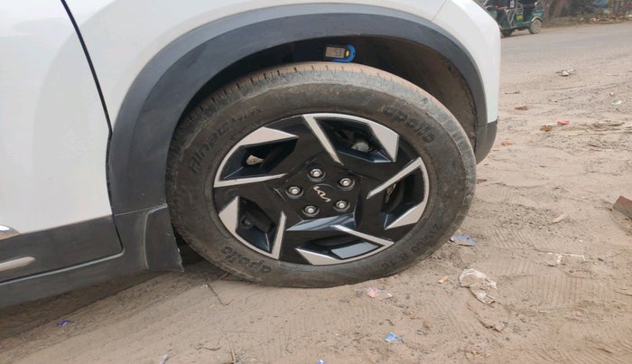 2024 KIA SONET HTX 1.5 AT, Diesel, Automatic, 36,189 km, tyre