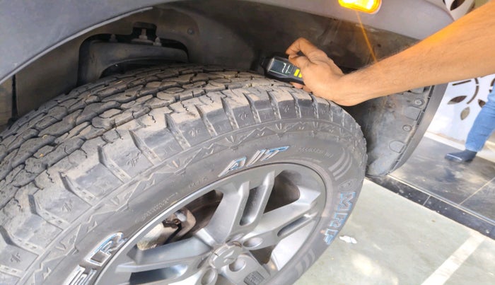 2023 Mahindra Thar LX HARD TOP 4WD MT, Diesel, Manual, 19,190 km, tyre