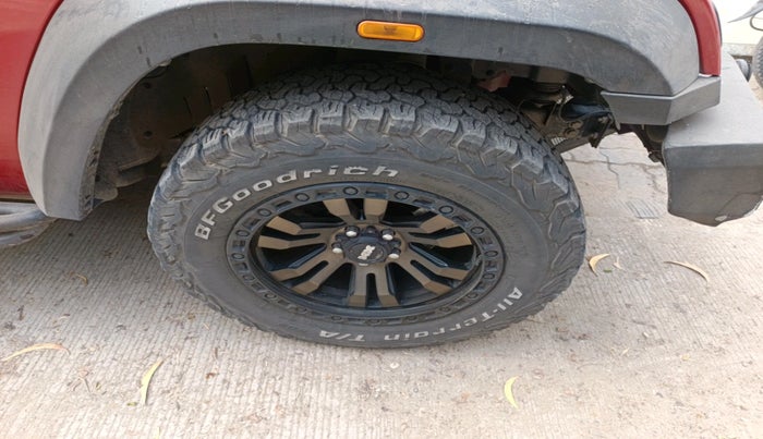 2021 Mahindra Thar LX D AT 4WD HT, Diesel, Automatic, 50,791 km, tyre