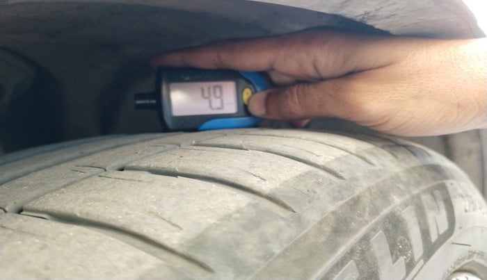 2024 Volvo XC 90 B6 INSCRIPTION, Petrol, Automatic, 14,374 km, tyre