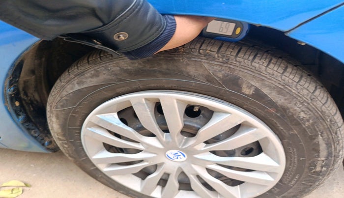 2014 Maruti Celerio ZXI, Petrol, Manual, 1,48,303 km, tyre