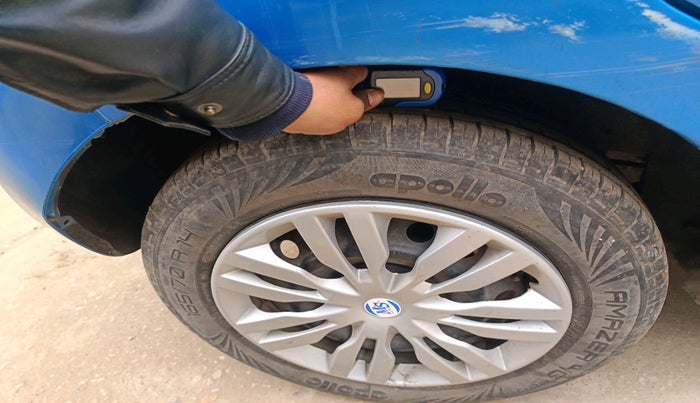 2014 Maruti Celerio ZXI, Petrol, Manual, 1,48,303 km, tyre