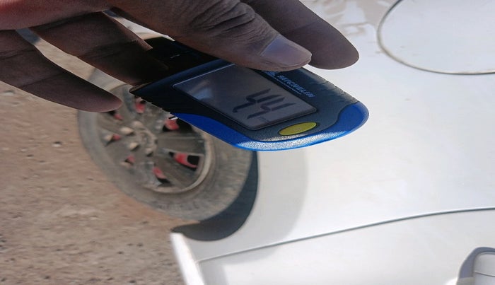 2011 Volkswagen Polo COMFORTLINE 1.2L, Diesel, Manual, 1,33,798 km, tyre