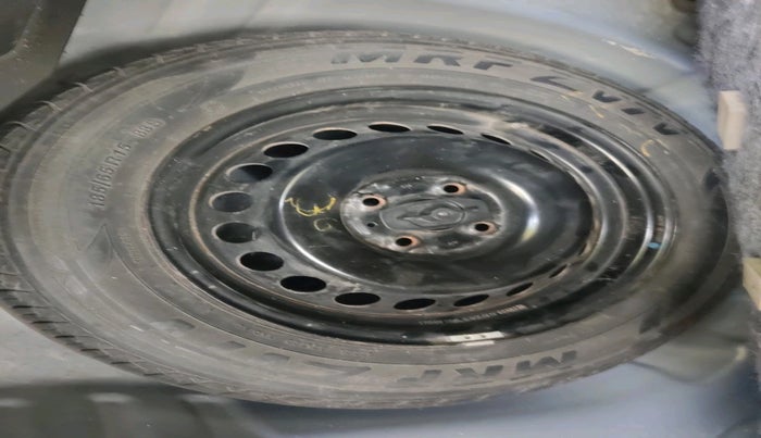 2017 Maruti Baleno DELTA PETROL 1.2, Petrol, Manual, 61,865 km, tyre