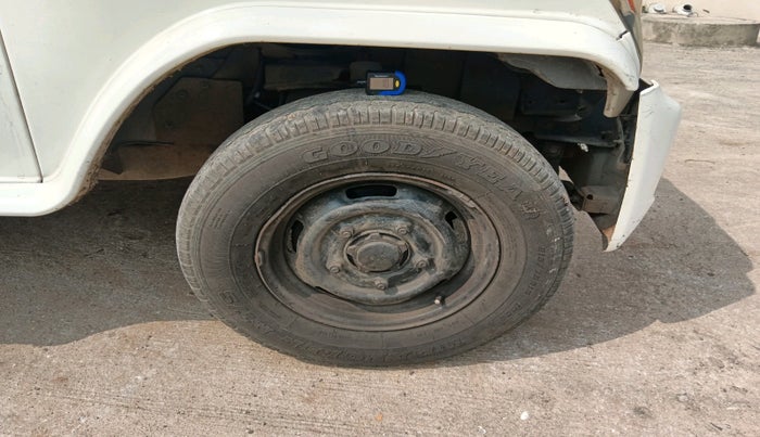 2017 Mahindra Bolero POWER PLUS ZLX, Diesel, Manual, 1,17,120 km, tyre