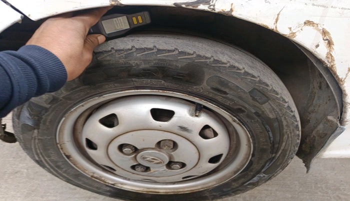 2011 Hyundai Santro Xing GL, Petrol, Manual, 1,20,512 km, tyre