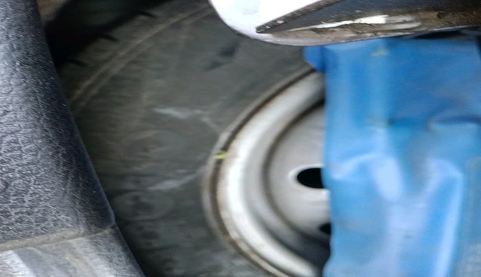 2018 Maruti Wagon R 1.0 LXI CNG, Petrol, Manual, 1,45,560 km, tyre