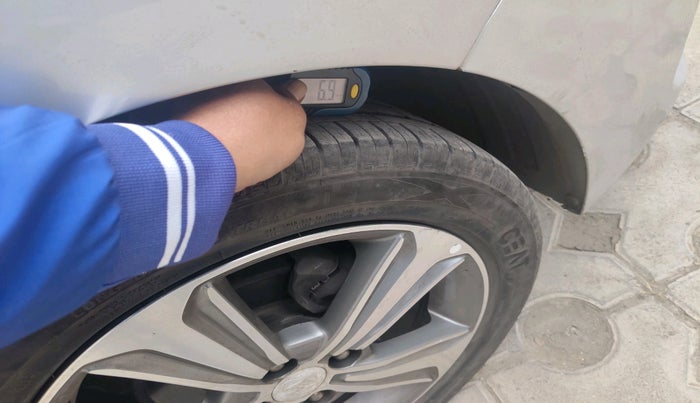 2018 Hyundai Verna 1.6 VTVT SX, Petrol, Manual, 72,285 km, tyre