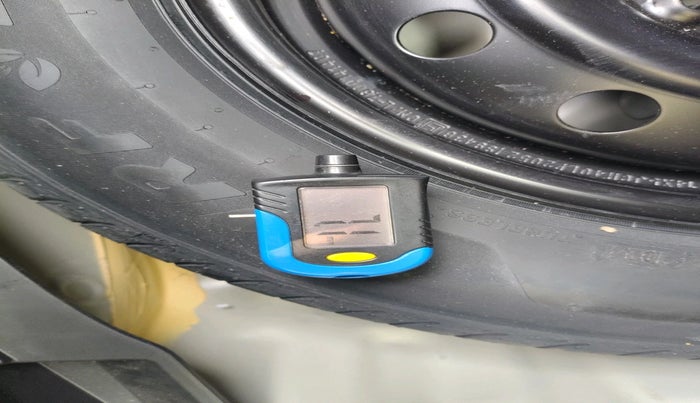 2024 Maruti Swift ZXI PLUS, Petrol, Manual, 18,413 km, tyre