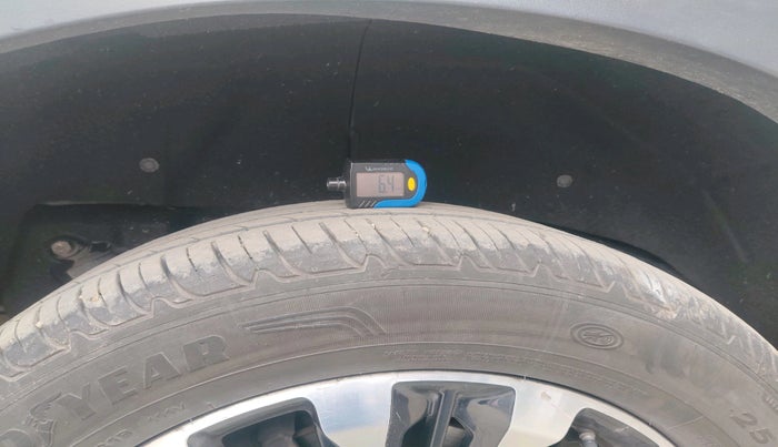 2022 MG GLOSTER SAVVY 6 STR 2.0 TWIN TURBO 4WD, Diesel, Automatic, 1,61,494 km, tyre