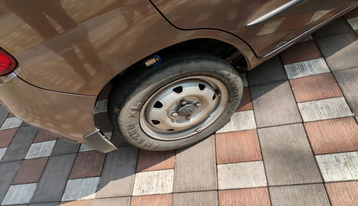 2011 Maruti Zen Estilo LXI, Petrol, Manual, 61,019 km, tyre