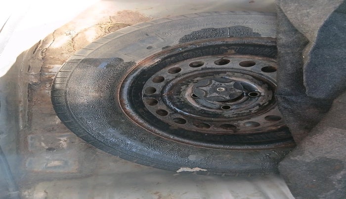 2014 Datsun Go T, Petrol, Manual, 82,422 km, tyre