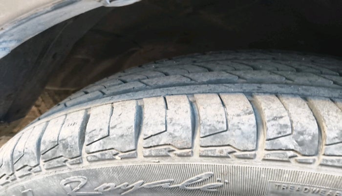 2018 Maruti Ciaz ALPHA  AT 1.5 SHVS PETROL, Petrol, Automatic, 91,346 km, tyre