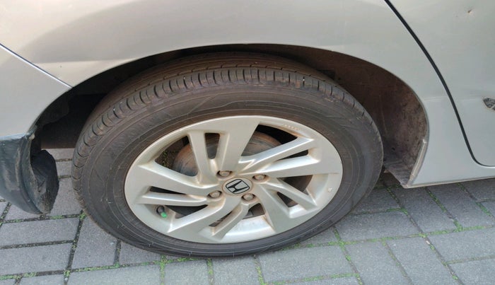 2016 Honda Jazz 1.2L I-VTEC VX, Petrol, Manual, 60,930 km, tyre