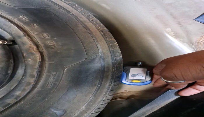 2014 Maruti Swift VXI, Petrol, Manual, 1,26,291 km, tyre