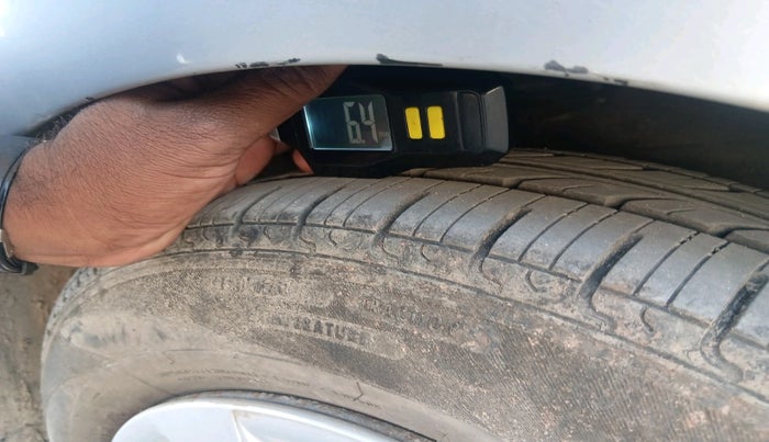 2013 Hyundai Grand i10 SPORTZ 1.2 KAPPA VTVT, Petrol, Manual, 1,14,048 km, tyre