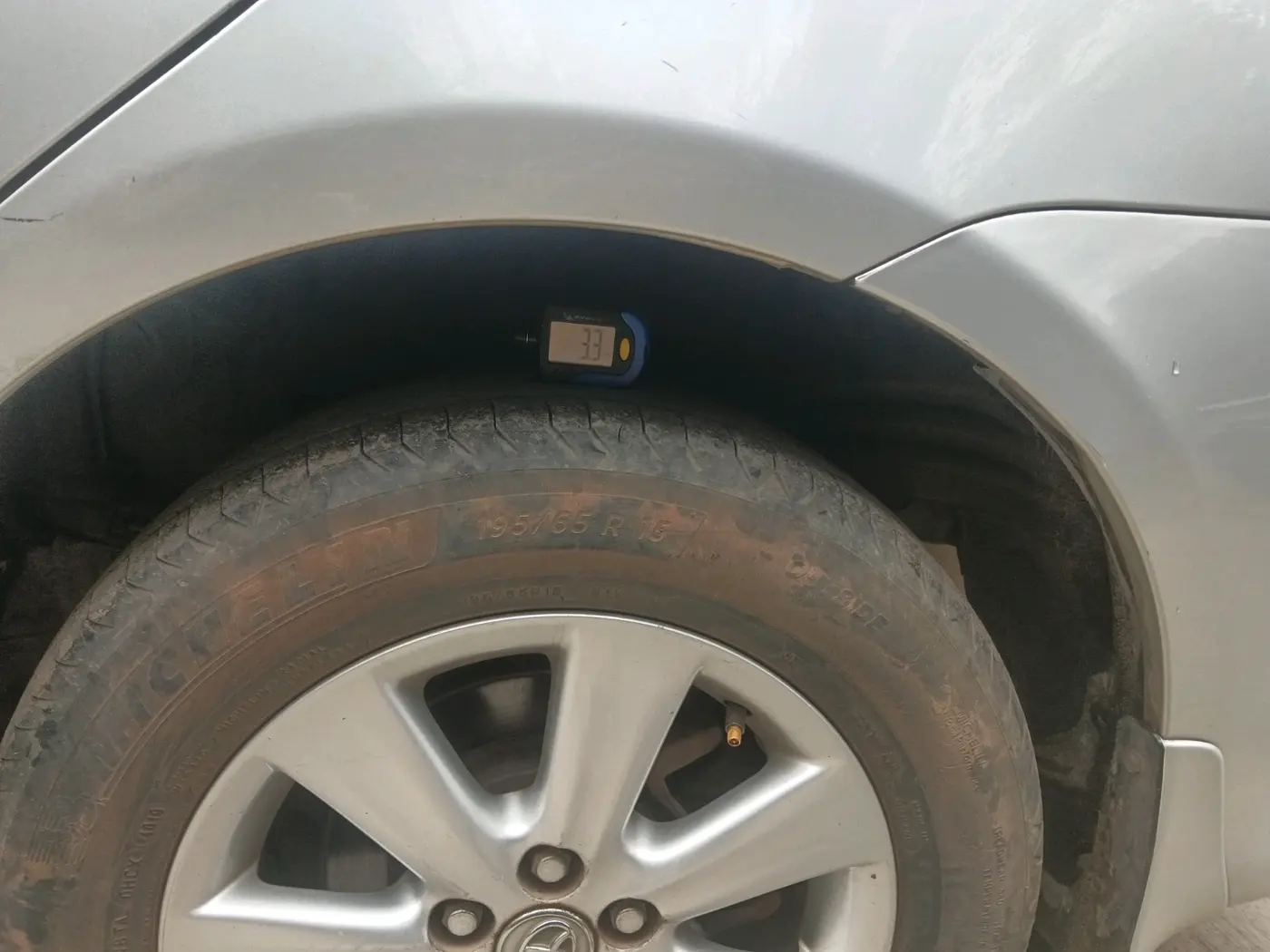 2011 Toyota Corolla Altis G PETROL, Petrol, Manual, 76,521 km, tyre
