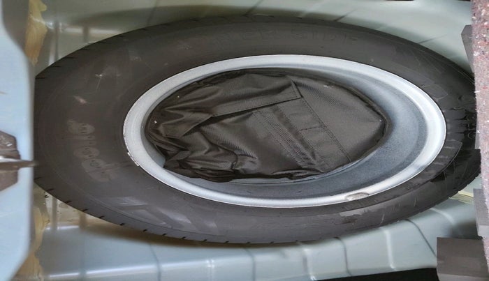 2025 Tata PUNCH Adventure Plus AMT, Petrol, Automatic, 10,310 km, tyre