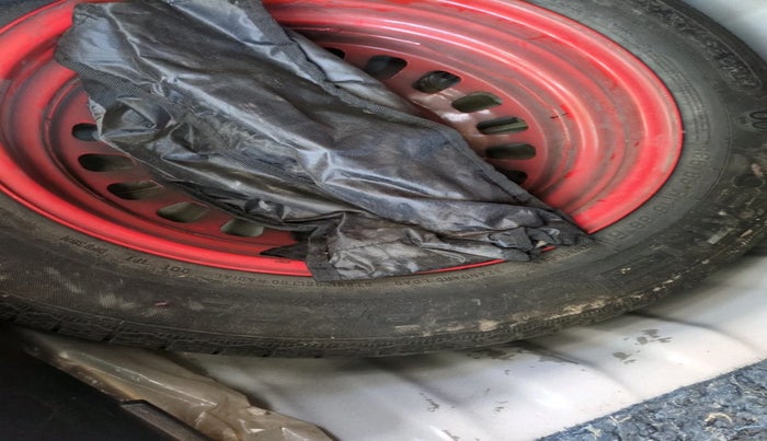 2022 Nissan MAGNITE XE, Petrol, Manual, 19,014 km, tyre