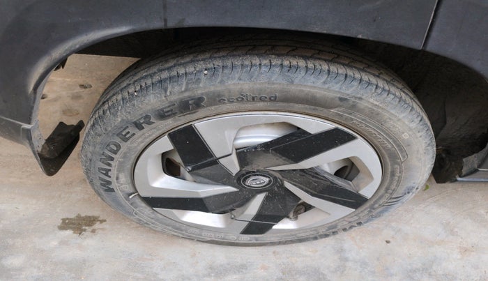 2022 Nissan MAGNITE XE, Petrol, Manual, 19,014 km, tyre