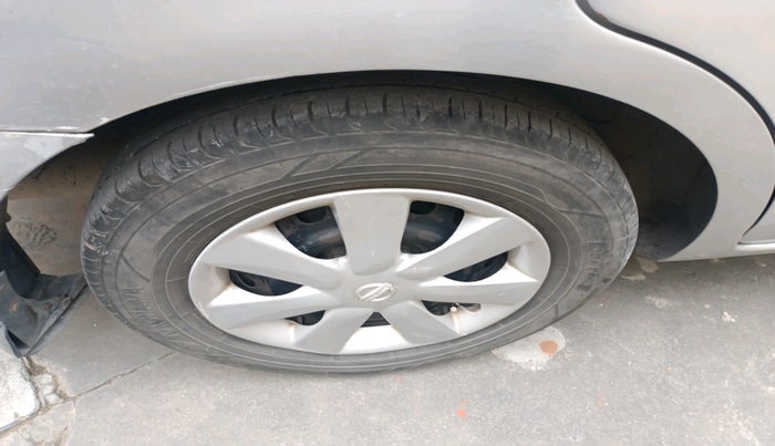 2012 Nissan Sunny XL DIESEL, Diesel, Manual, 1,18,085 km, tyre