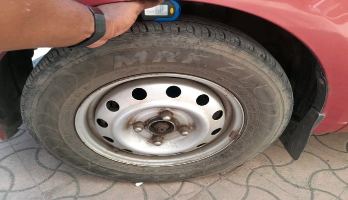 2011 Hyundai i10 ERA 1.1, Petrol, Manual, 45,002 km, tyre