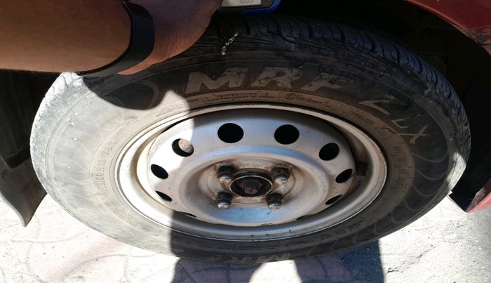 2011 Hyundai i10 ERA 1.1, Petrol, Manual, 45,002 km, tyre