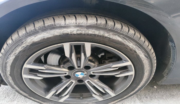 2013 BMW 5 Series 520D 2.0, Diesel, Automatic, 1,13,591 km, tyre