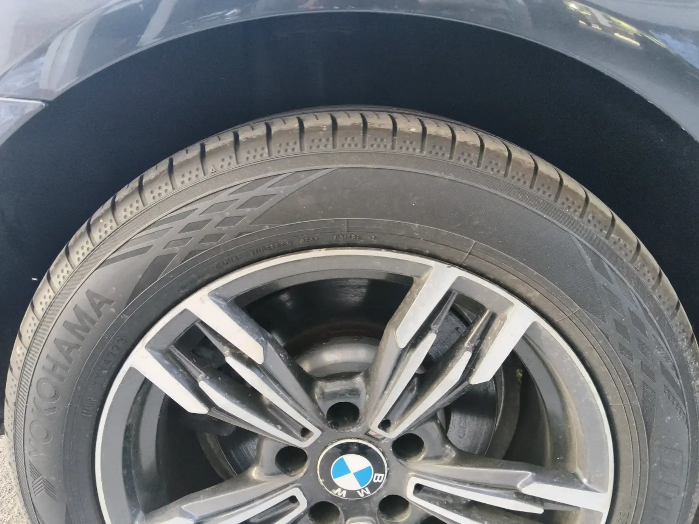 2013 BMW 5 Series 520D 2.0, Diesel, Automatic, 1,13,591 km, tyre
